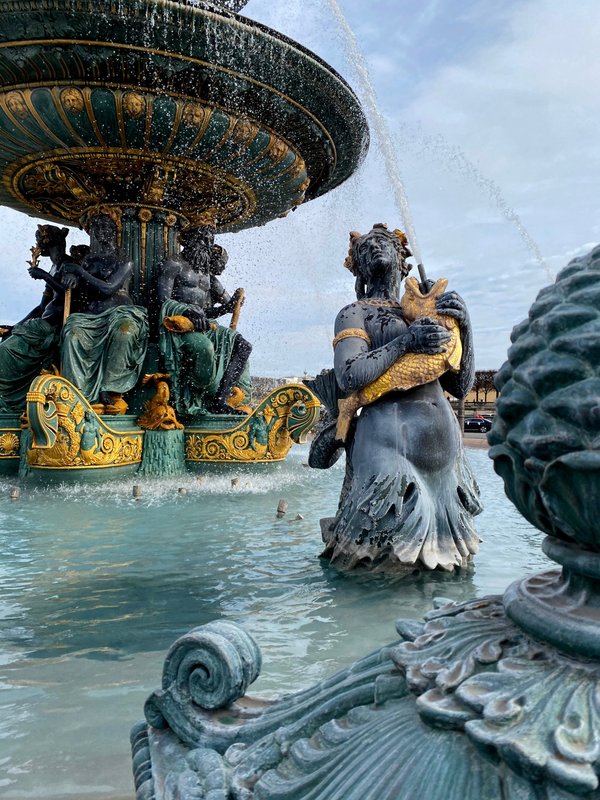 Pourquoi choisir une fontaine à eau filtrante : 10 bénéfices