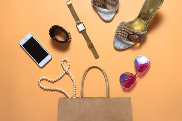Les incontournables accessoires mode de la saison : ce qu'il faut avoir
